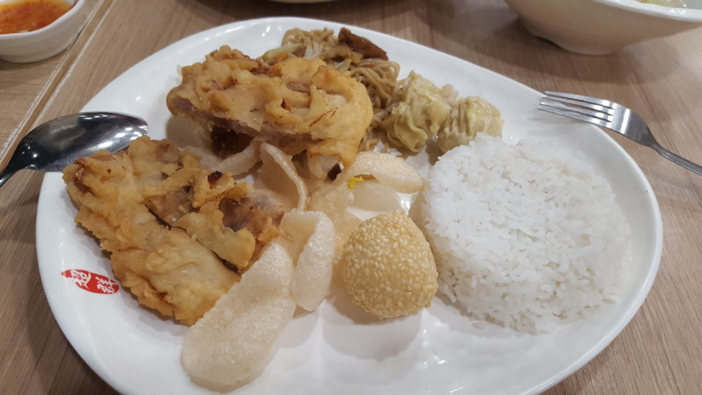 Chinese Style Pork Chop Lauriat with Drink