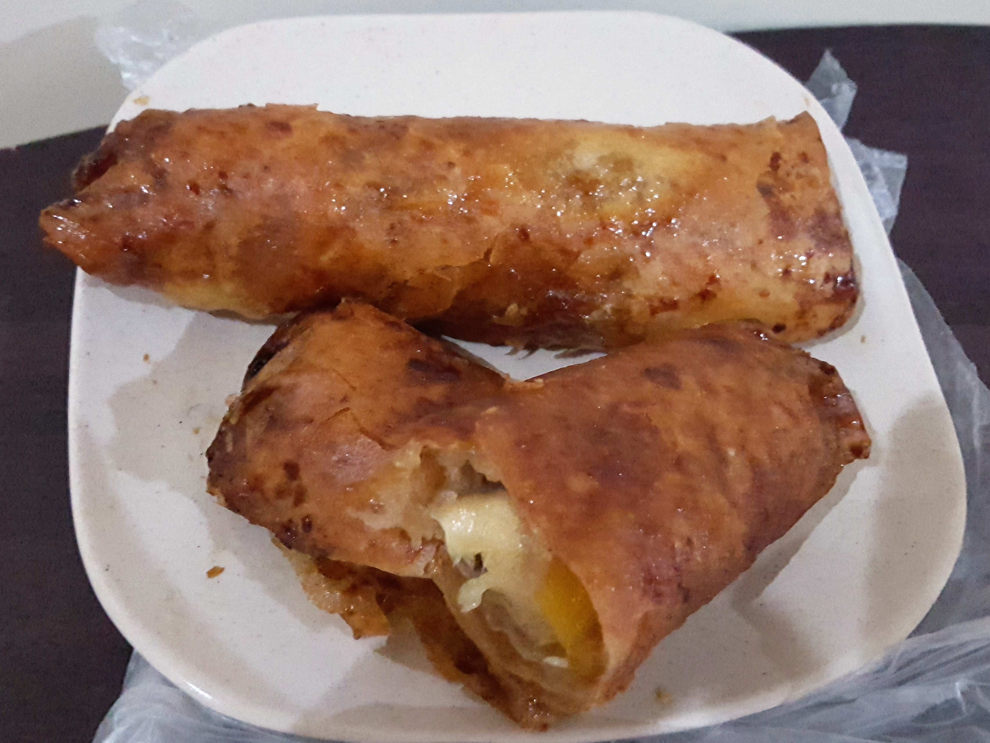 フィリピンのおやつ トロン Turon でメリエンダを満喫 伝説のkalipay